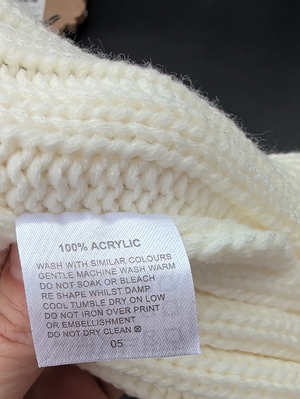 Furtalk Cream Knit Pom Beanie Hat with Faux Fur Pom - Picture 6 of 6